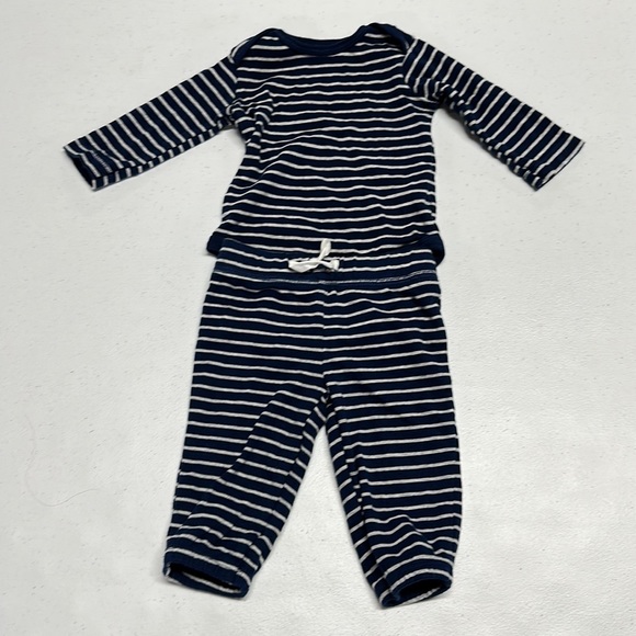 Carter's Other - 😍 3 for $15 😍 Boys Carter’s onesie & pant set sz 3M - White & Blue Stripes
